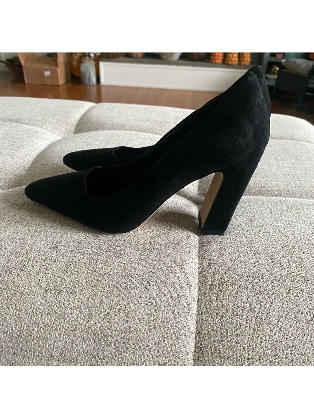 Vince Camuto Sibrina Suede Block Heels – Sz 6
